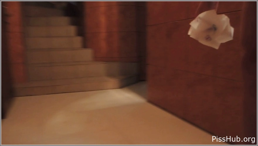 Fetish Leak - Amateur Naked Desperate To Pee, 2025 peeing motion