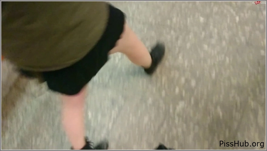 Girl Explodes Pee - Public Pissing In Hamburg, Nataliiiee1988, 2025 pee game