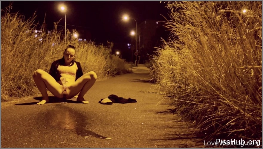 Piss Scene - Pissing scene 9, Bella Angel, 2025 naughty piss clips