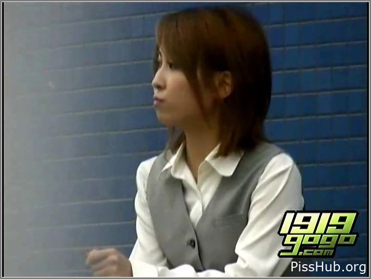 Real Bathroom Urge - Three Bottles, Daisy Lee, 2025 raw piss